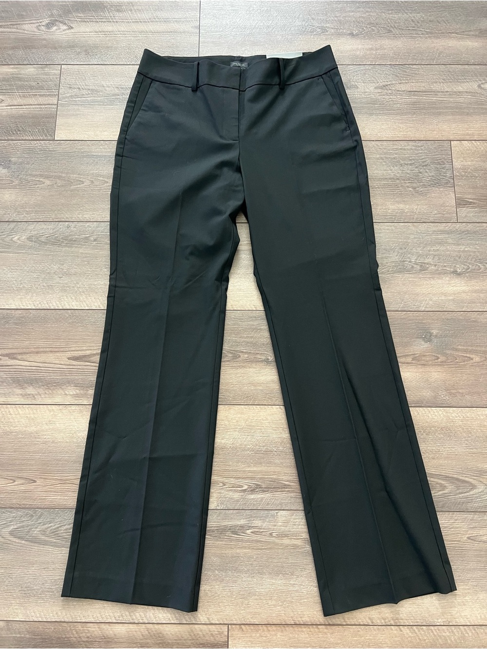 NWT Ann Taylor Classic Straight Through Hip & Thigh Trousers Sz 8